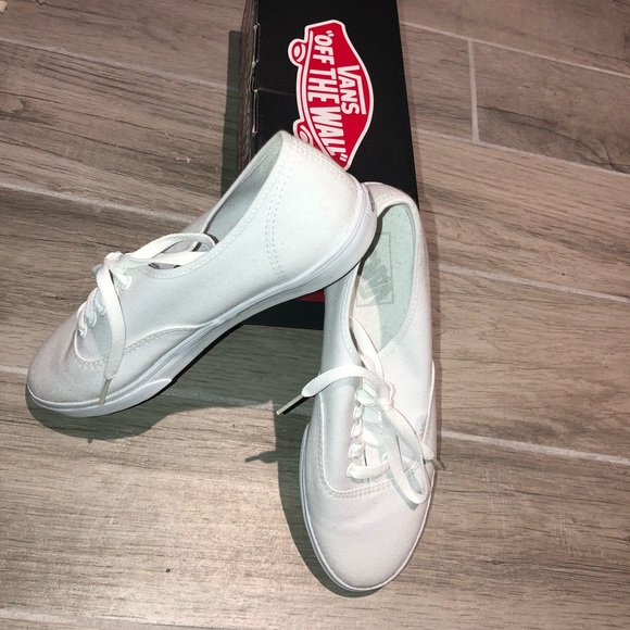 vans low pro leather